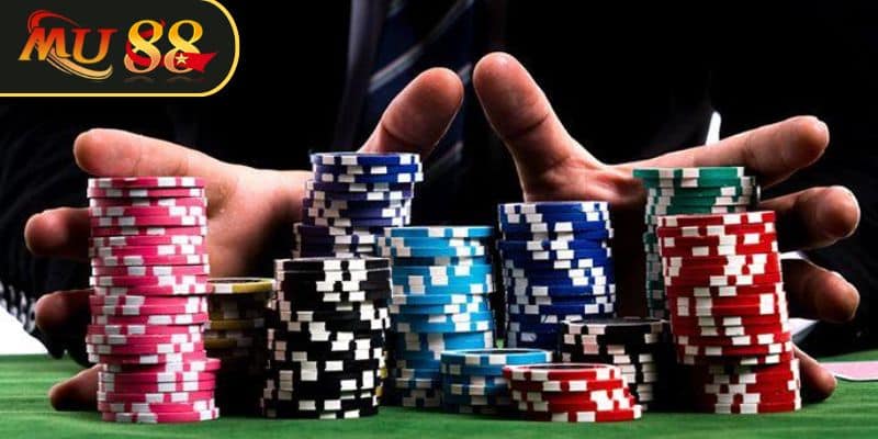 Hạn chế ngồi ở vị trí quá gần Dealer